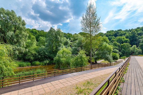 Продам многокомнатную квартиру, Заречная (Новогорск мкр.) ул, 7к3, Химки г