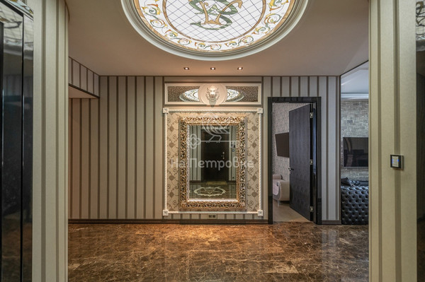 Продам многокомнатную квартиру, Заречная (Новогорск мкр.) ул, 7к3, Химки г