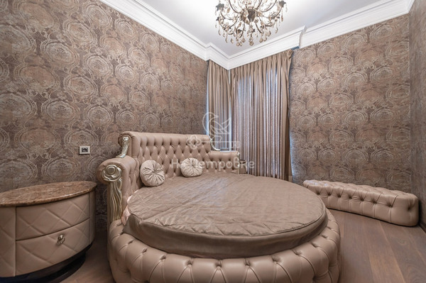 Продам многокомнатную квартиру, Заречная (Новогорск мкр.) ул, 7к3, Химки г