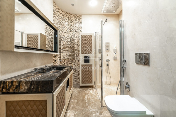 Продам многокомнатную квартиру, Заречная (Новогорск мкр.) ул, 7к3, Химки г