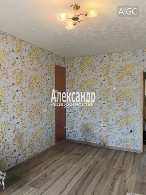 Продам комнату в 3-комн. квартире, Луначарского пр-кт, 78к3, Санкт-Петербург г