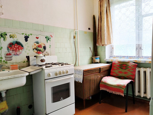 Продам однокомнатную (1-комн.) квартиру, Красногвардейский б-р, 3, Подольск г