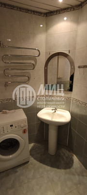 Продам однокомнатную (1-комн.) квартиру, Матроса Железняка б-р, 3, Москва г