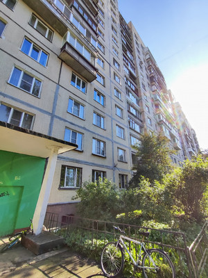 Продам однокомнатную (1-комн.) квартиру, Шлиссельбургский пр-кт, 45А, Санкт-Петербург г