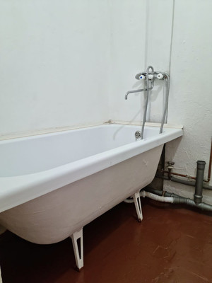 Продам двухкомнатную (2-комн.) квартиру, Маршала Конева ул, 48, Иркутск г