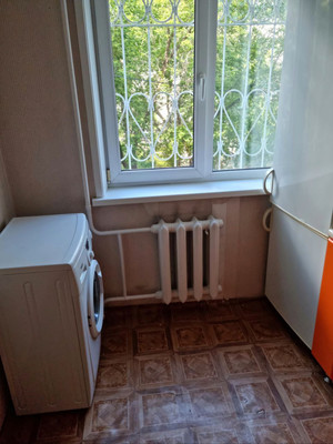 Продам двухкомнатную (2-комн.) квартиру, Маршала Конева ул, 48, Иркутск г