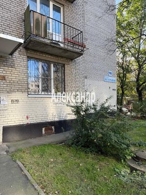 Продам однокомнатную (1-комн.) квартиру, Ветеранов пр-кт, 90, Санкт-Петербург г