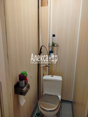 Продам комнату в 3-комн. квартире, Седова ул, 72, Санкт-Петербург г