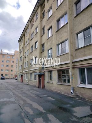 Продам комнату в 3-комн. квартире, Седова ул, 72, Санкт-Петербург г