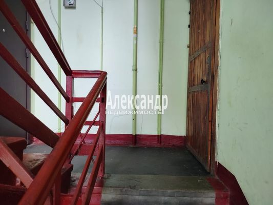 Продам комнату в 3-комн. квартире, Седова ул, 72, Санкт-Петербург г