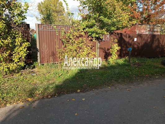 Продам участок 14,18 соток, ИЖС, Калинина ул, 18, Тайцы гп, 18 км от города