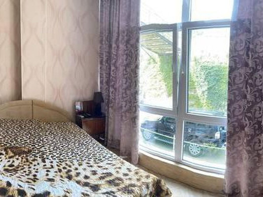 Продам однокомнатную (1-комн.) квартиру, Северная ул, 43, Форос пгт