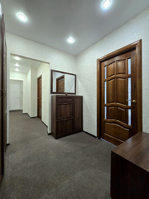 Продам трехкомнатную (3-комн.) квартиру, Клочков пер, 12А, Санкт-Петербург г