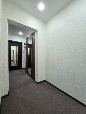 Продам трехкомнатную (3-комн.) квартиру, Клочков пер, 12А, Санкт-Петербург г