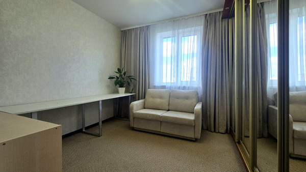 Продам трехкомнатную (3-комн.) квартиру, Клочков пер, 12А, Санкт-Петербург г