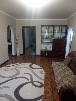 Продам многокомнатную квартиру, Индустриальная ул, 16, Волгодонск г