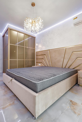 Сдам двухкомнатную (2-комн.) квартиру, Батуринская ул, 2, Краснодар г