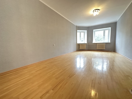 Продам однокомнатную (1-комн.) квартиру, Дмитровская ул, 7, Базарово д