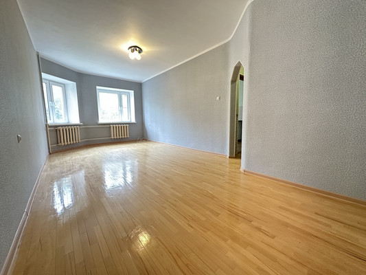 Продам однокомнатную (1-комн.) квартиру, Дмитровская ул, 7, Базарово д