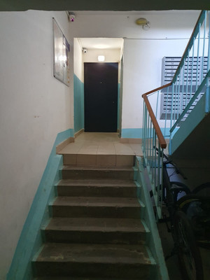 Продам трехкомнатную (3-комн.) квартиру, Чекистов пр-кт, 8, Краснодар г