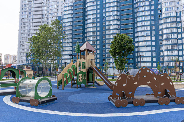 Продам трехкомнатную (3-комн.) квартиру, Воронежская ул, 47/11, Краснодар г