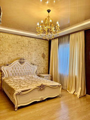 Продам трехкомнатную (3-комн.) квартиру, Кубанская Набережная ул, 23/1, Краснодар г