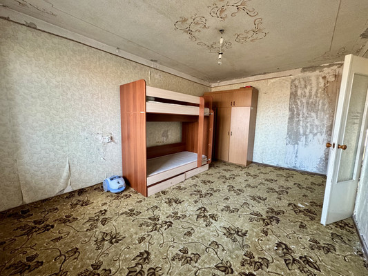 Продам однокомнатную (1-комн.) квартиру, Чайковского ул, 73к1, Нальчик г