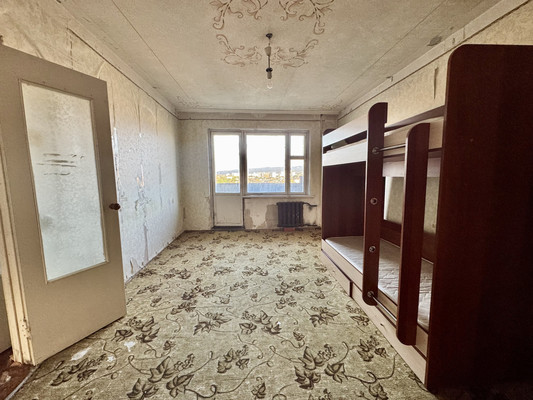 Продам однокомнатную (1-комн.) квартиру, Чайковского ул, 73к1, Нальчик г