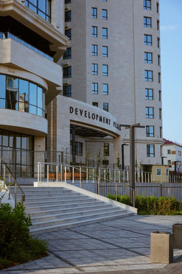 Продам двухкомнатную (2-комн.) квартиру, им. 40-летия Победы ул, 33Г, Краснодар г