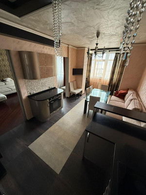 Продам трехкомнатную (3-комн.) квартиру, им. Достоевского ул, 84/1, Краснодар г