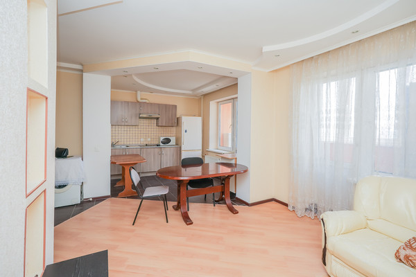 Продам однокомнатную (1-комн.) квартиру, Гаражная ул, 67, Краснодар г