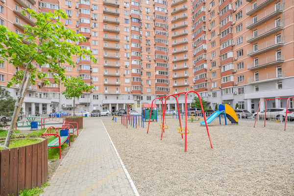 Продам однокомнатную (1-комн.) квартиру, Гаражная ул, 67, Краснодар г