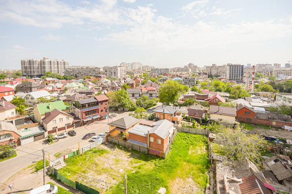 Продам однокомнатную (1-комн.) квартиру, Гаражная ул, 67, Краснодар г