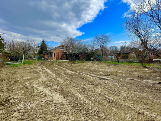 Продам участок 6,5 соток, Фермерское хоз., Привальная (Водхозовец тер. СНТ) ул, 16, Новая Адыгея аул, 0 км от города
