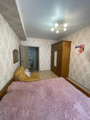 Продам однокомнатную (1-комн.) квартиру, Сахалинская ул, 15к6, Краснодар г