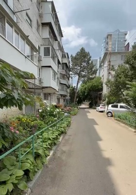 Продам трехкомнатную (3-комн.) квартиру, Совхозная ул, 6, Краснодар г