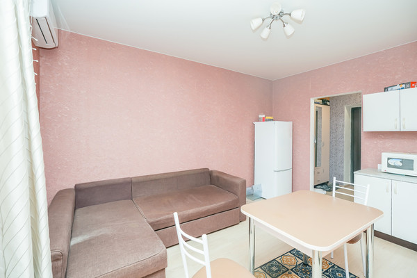 Продам однокомнатную (1-комн.) квартиру, Бжегокайская ул, 31/3к1, Новая Адыгея аул
