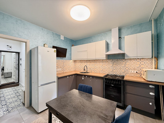 Продам однокомнатную (1-комн.) квартиру, Крымской весны ул, 5к5а, Симферополь г