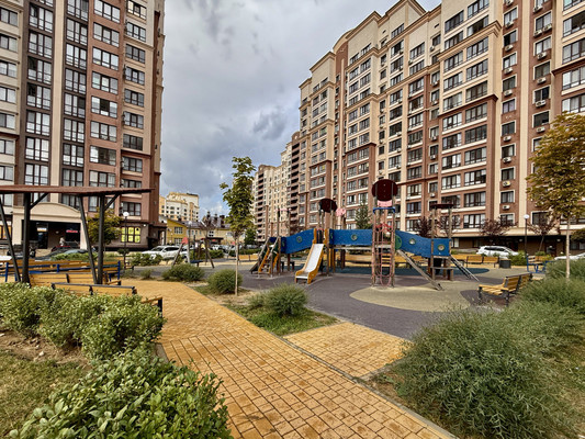 Продам однокомнатную (1-комн.) квартиру, Крымской весны ул, 5к5а, Симферополь г