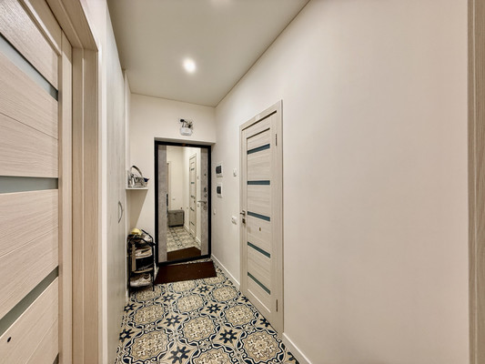 Продам однокомнатную (1-комн.) квартиру, Крымской весны ул, 5к5а, Симферополь г