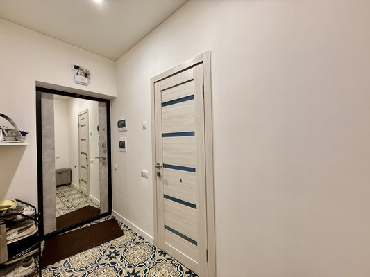 Продам однокомнатную (1-комн.) квартиру, Крымской весны ул, 5к5а, Симферополь г