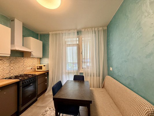 Продам однокомнатную (1-комн.) квартиру, Крымской весны ул, 5к5а, Симферополь г