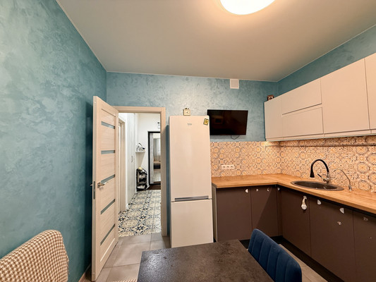 Продам однокомнатную (1-комн.) квартиру, Крымской весны ул, 5к5а, Симферополь г