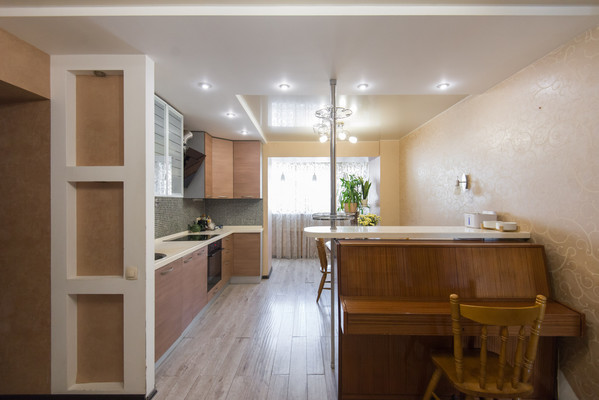 Продам трехкомнатную (3-комн.) квартиру, 339-й Стрелковой Дивизии ул, 19, Ростов-на-Дону г
