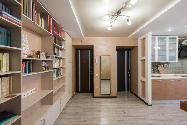 Продам трехкомнатную (3-комн.) квартиру, 339-й Стрелковой Дивизии ул, 19, Ростов-на-Дону г