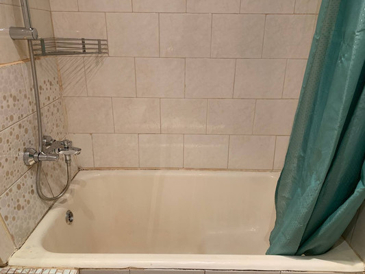 Продам однокомнатную (1-комн.) квартиру, Непокорённых пр-кт, 64, Санкт-Петербург г