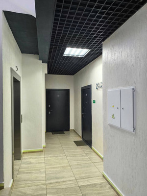 Продам двухкомнатную (2-комн.) квартиру, Революции ул, 52, Пермь г