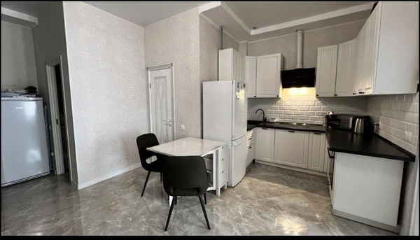 Продам двухкомнатную (2-комн.) квартиру, Александра Невского проезд, 3, Ильинское-Усово п