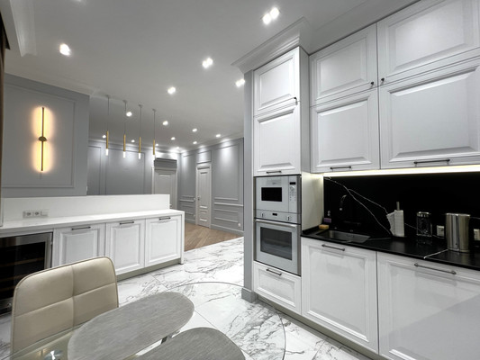 Сдам двухкомнатную (2-комн.) квартиру, Красногвардейский б-р, 15, Москва г