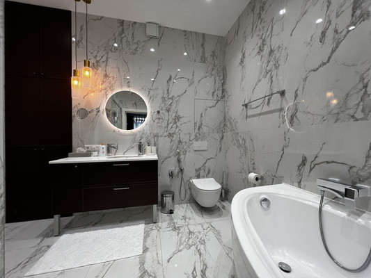 Сдам двухкомнатную (2-комн.) квартиру, Красногвардейский б-р, 15, Москва г